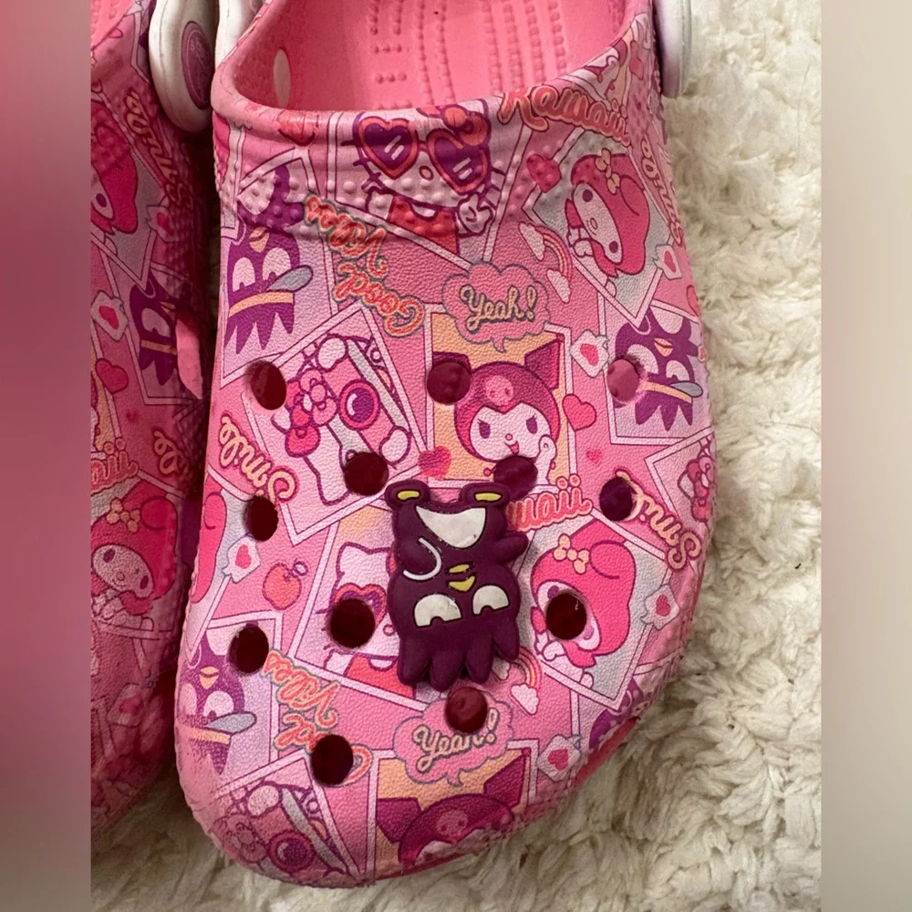 Crocs Hello Kitty and Friends Classic Pink Clogs CROCS Youth Girl Size 3